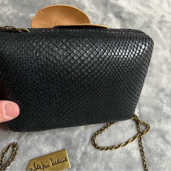 Serpui Maria Clutch with Large Leather Flower 6 x 5 x 2 Black and Cream - Picture 10 of 16